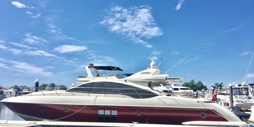 Azimut 68S