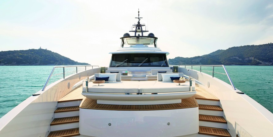AZIMUT GRANDE 38 METRI TRI-DECK