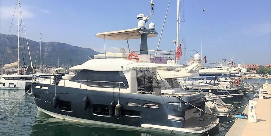 Azimut Magellano 50
