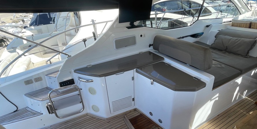 Azimut Atlantis 43