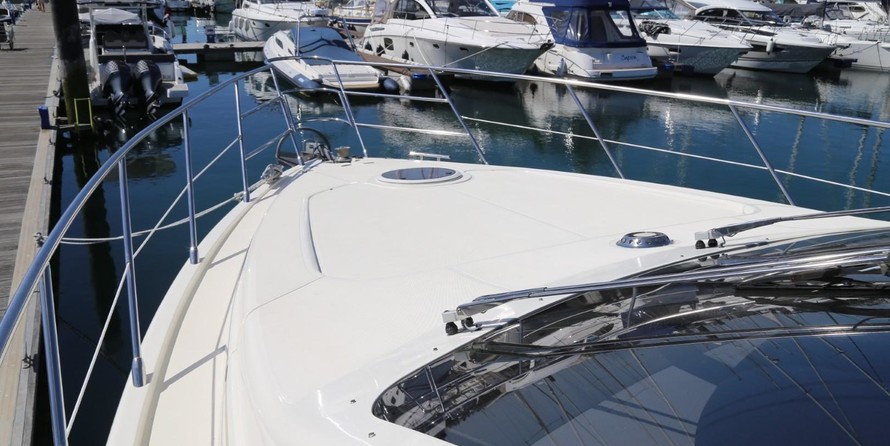 Azimut 55E
