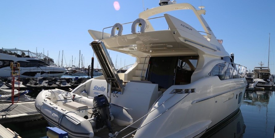 Azimut 55E