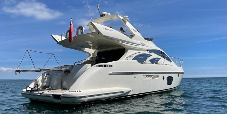 Azimut 55E