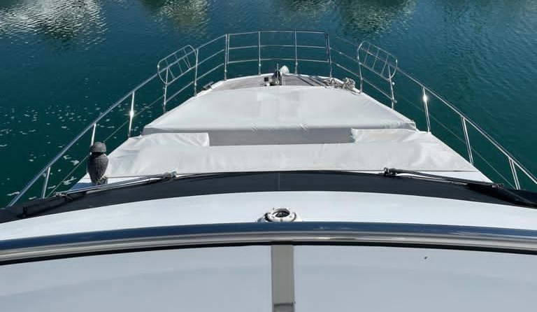 Azimut 66