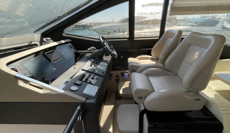 Azimut 66