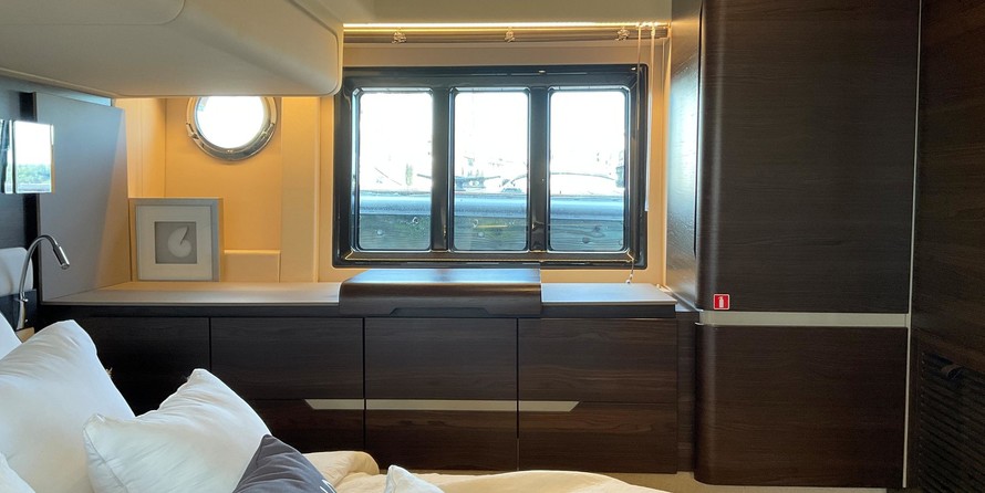 Azimut 50