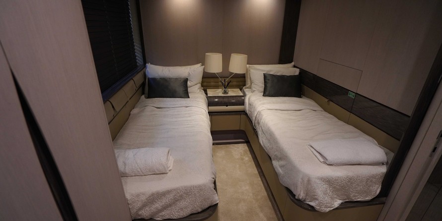 Azimut Grande 30 METRI