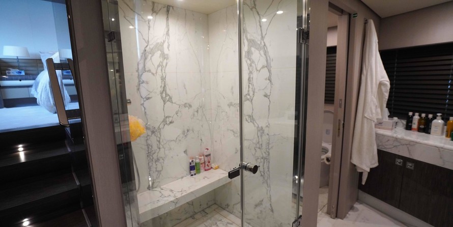 Azimut Grande 30 METRI