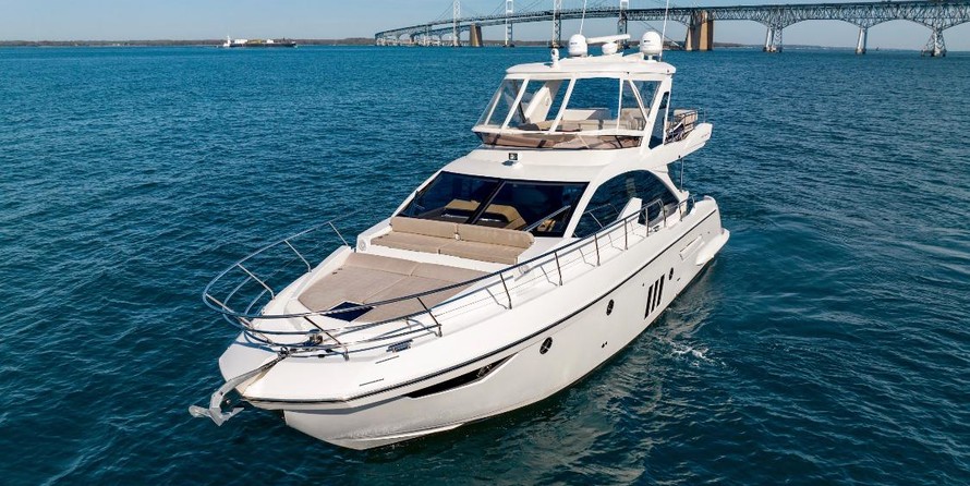 Azimut 50 Fly Galley Up