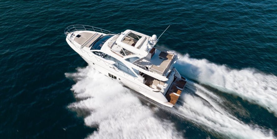 Azimut 50 Fly Galley Up